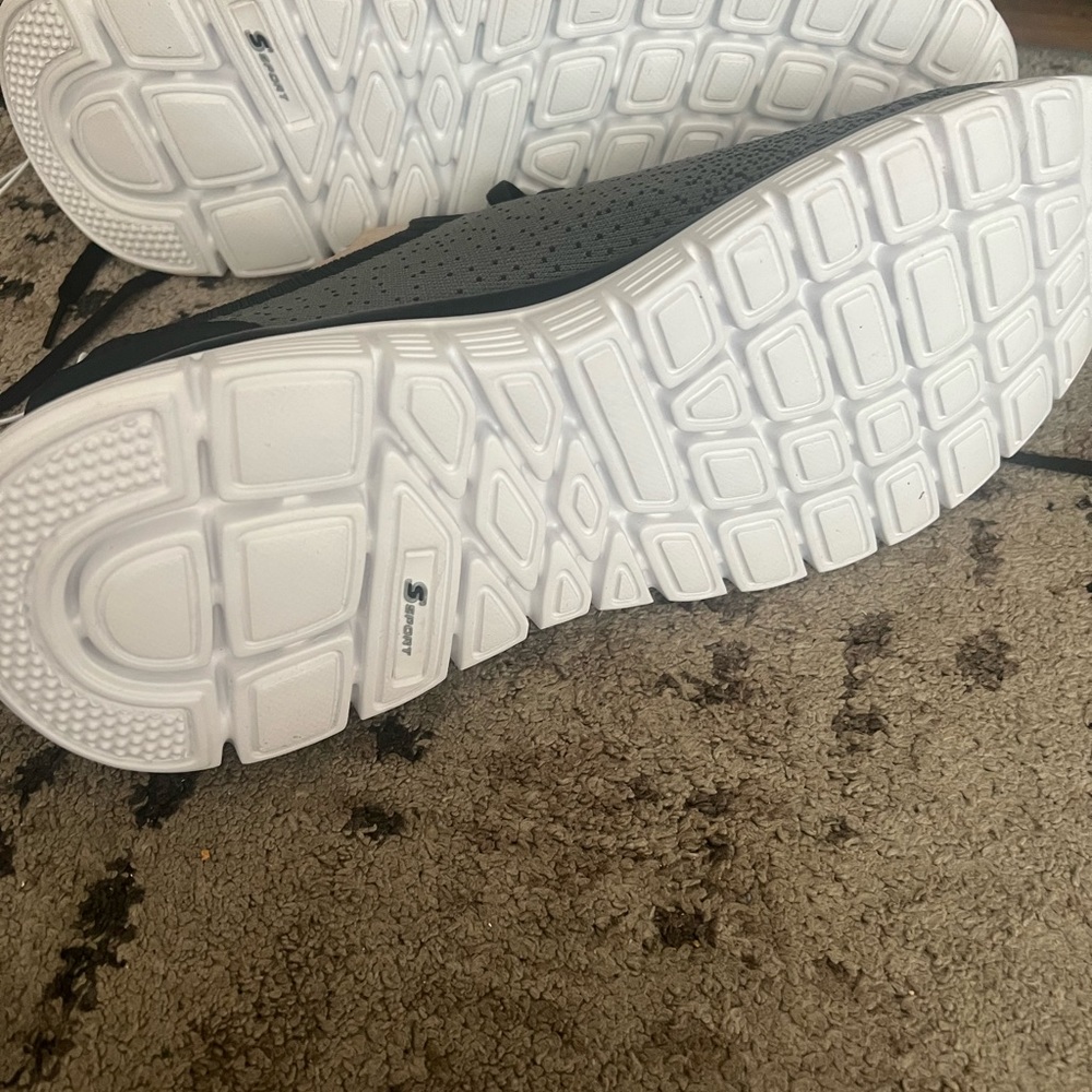 Sports by sketchers memory foam size 13 new with tags - Picture 9 of 13